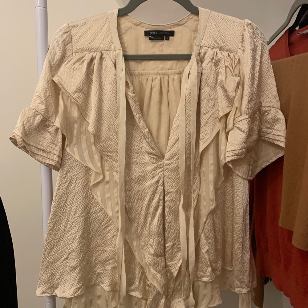 BCBG Max Azria silk blouse sz M